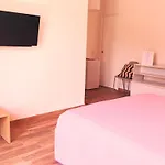 Lantane Rooms