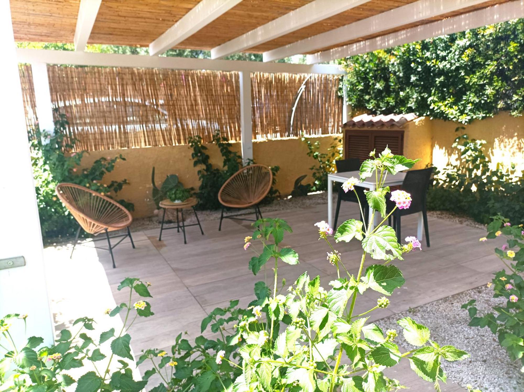 Lantane Olbia